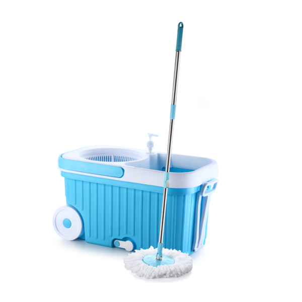 Sporty plastic spin mop image